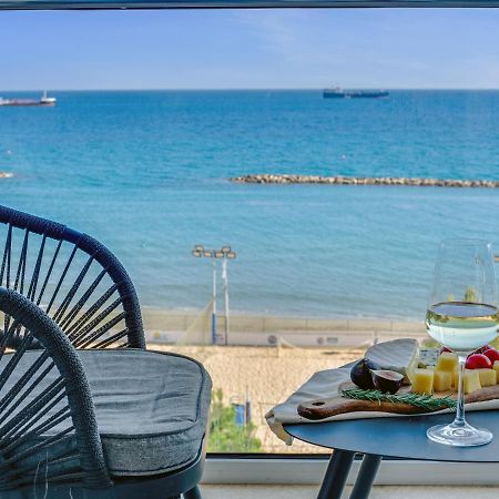 Sanders Kanika Sea Forum - Adorable 2-Bedroom Apartment With Sea View Limassol Bagian luar foto